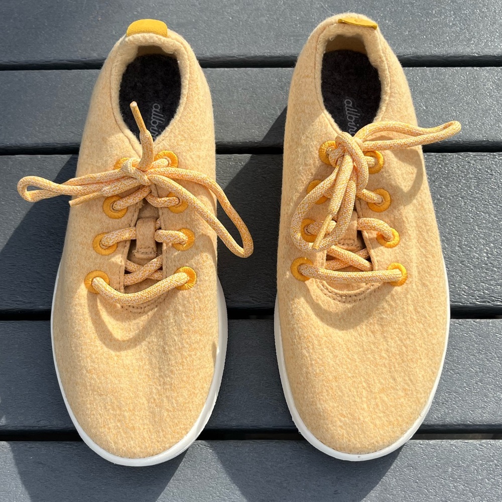 Allbirds; Golden Wool Runners; Matching Laces; Minor/No Visible Wear; Women’s 8